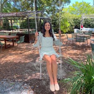 Meet your Posher, Angie